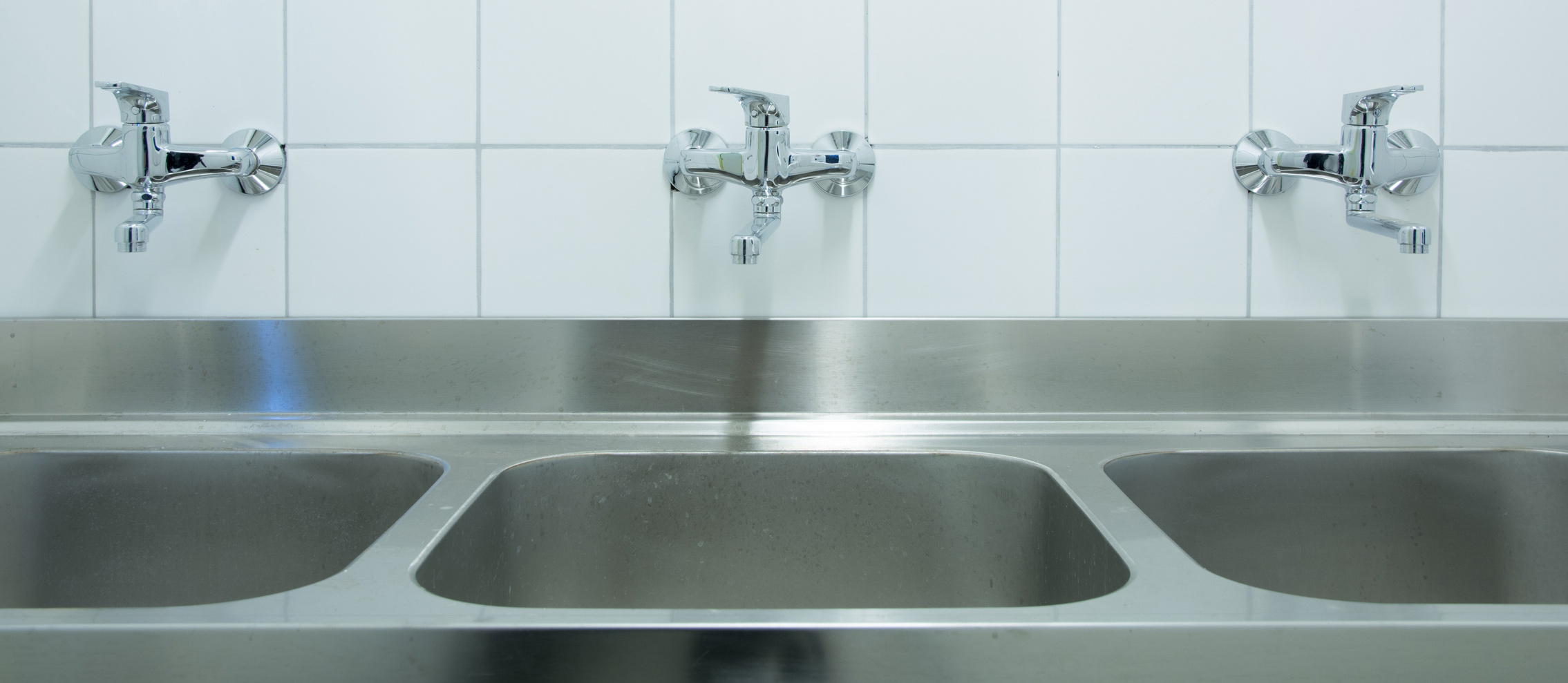 Commercial kitchen sinks.