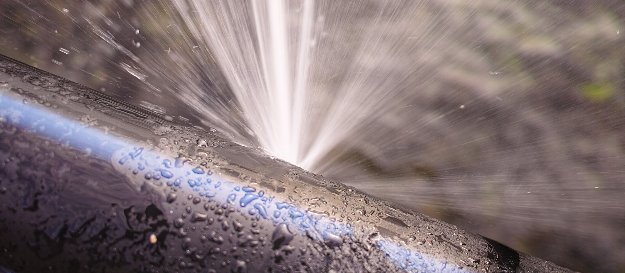 Leaking water pipe